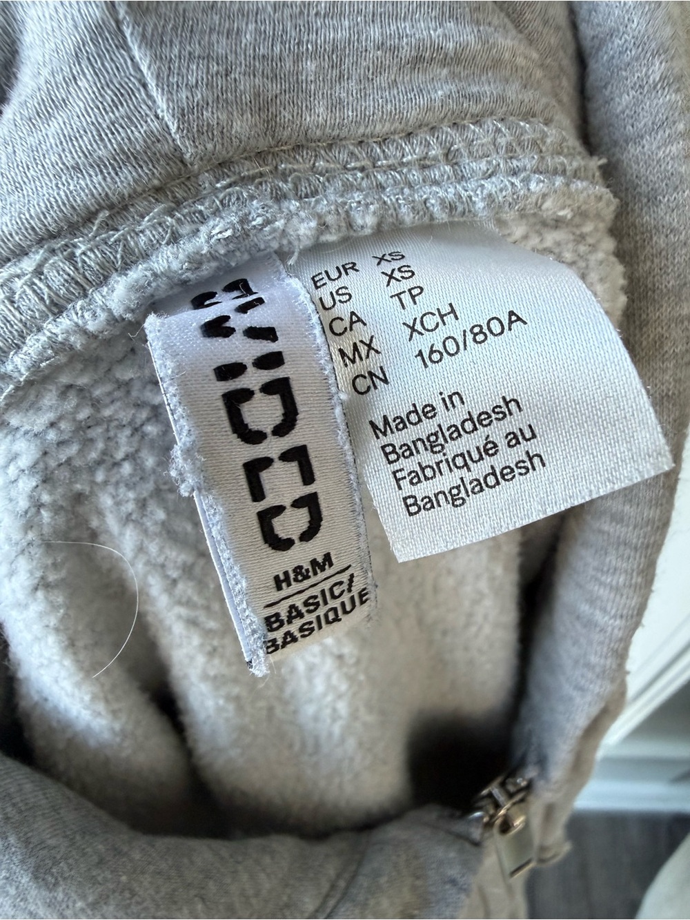 H&M Light Gray Full Zip Hoodie - Picture 4 of 5